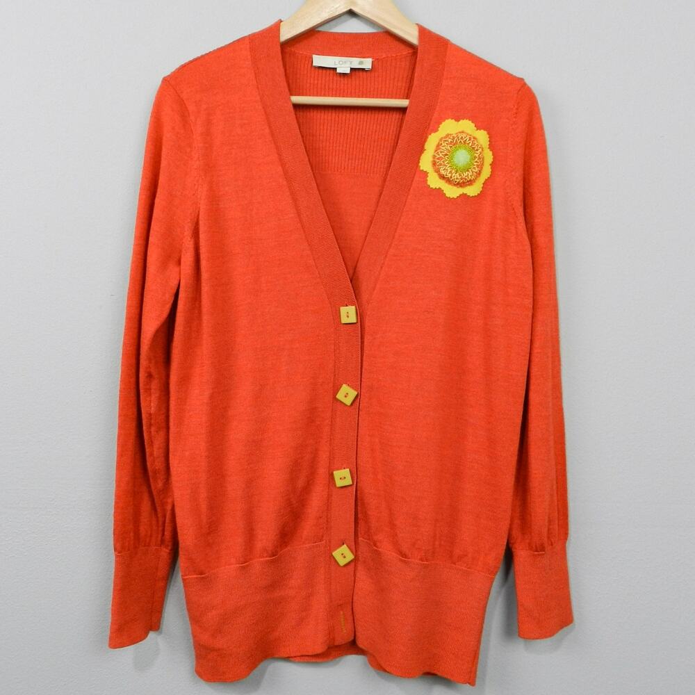 LOFT Cardigan Sweater Size L Orange Wool Blend Custom Buttons‎ Flower Patch